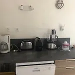 Дом отдыха La Vieille Cure, Spa, Wifi A 20 Min Des Plages