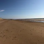 La Vieille Cure, Spa, Wifi A 20 Min Des Plages Дом отдыха La Jonchere