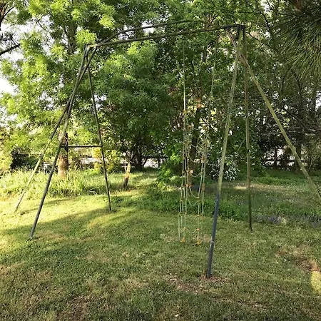 度假居 La Vieille Cure, Spa, Wifi A 20 Min Des Plages La Jonchere