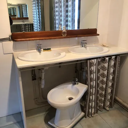 La Vieille Cure, Spa, Wifi A 20 Min Des Plages 度假居