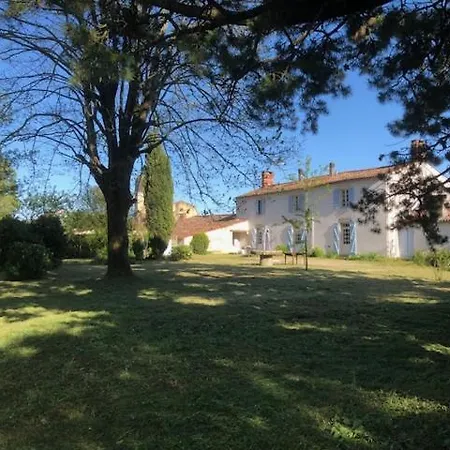 度假居 La Vieille Cure, Spa, Wifi A 20 Min Des Plages *