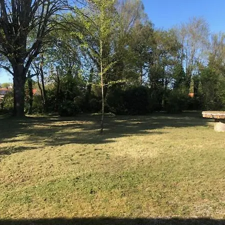 度假居 La Vieille Cure, Spa, Wifi A 20 Min Des Plages La Jonchere