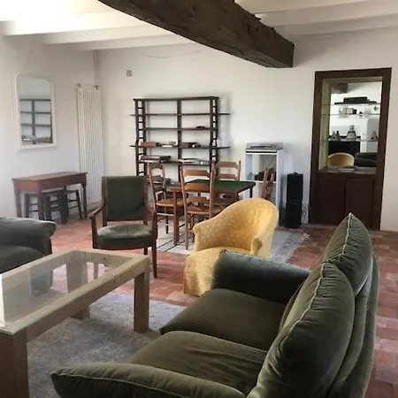 La Vieille Cure, Spa, Wifi A 20 Min Des Plages * La Jonchere