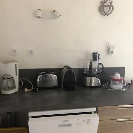 度假居 La Vieille Cure, Spa, Wifi A 20 Min Des Plages