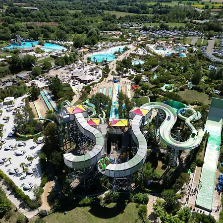 La Vieille Cure, Spa, Wifi A 20 Min Des Plages 度假居 La Jonchere