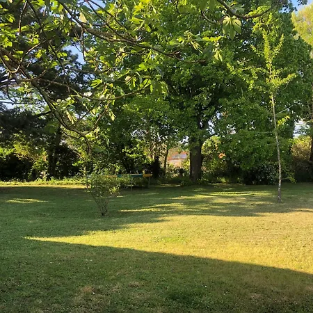 La Vieille Cure, Spa, Wifi A 20 Min Des Plages La Jonchere
